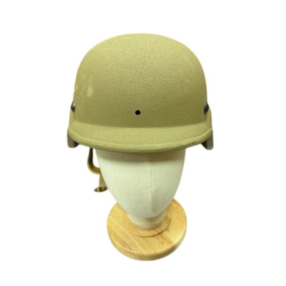 ArmourSource Other - NEW ArmourSource U.S.M.C Fragmentation Lightweight Ballistic Helmet Green Size M